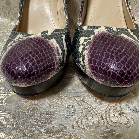 Calvin Klein Stilettos - Picture 4 of 5